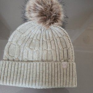 2 Hats Calvin Klein and Vince Camuto set